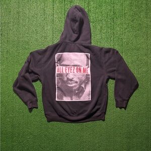 2pac Shakur All Eyez On Me Pullover Black
Hoodie Size Small
